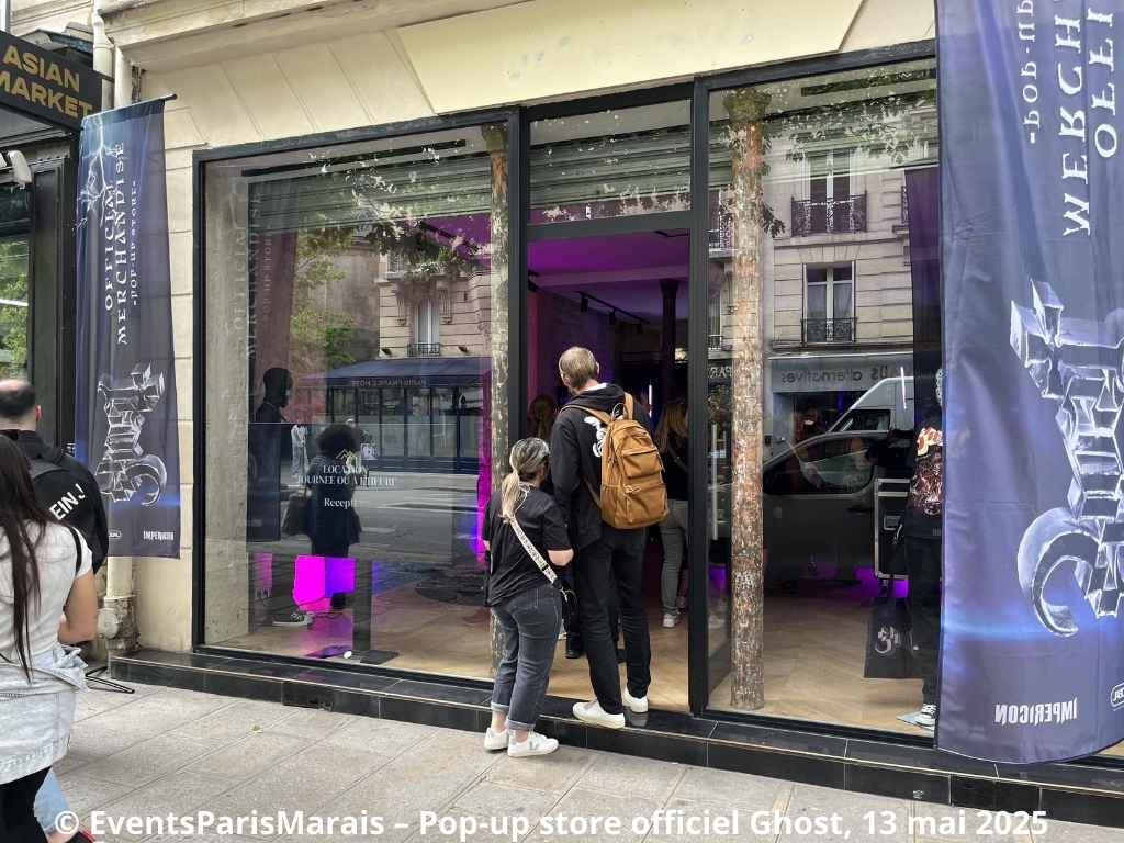 Stand officiel Ghost dans notre espace au cœur du Marais parisien