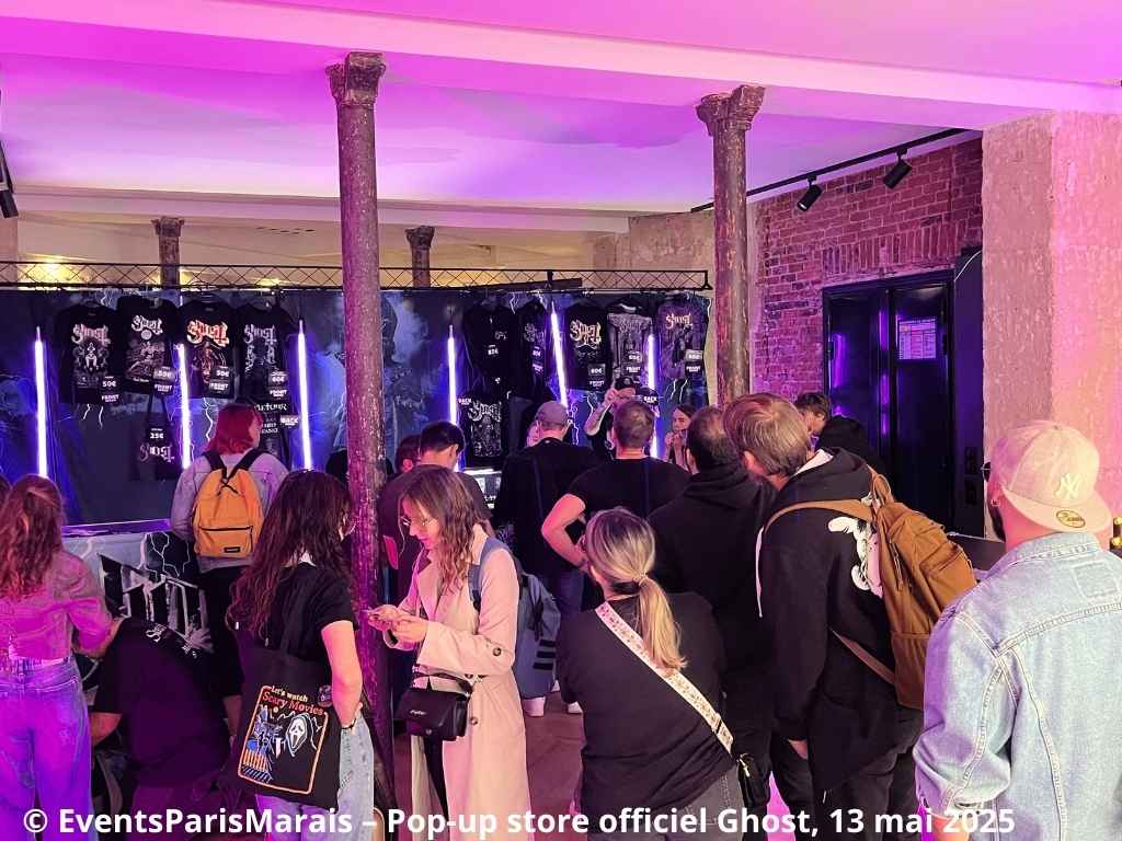 Scénographie Ghost lors de l’événement du 13 mai 2025 à Paris